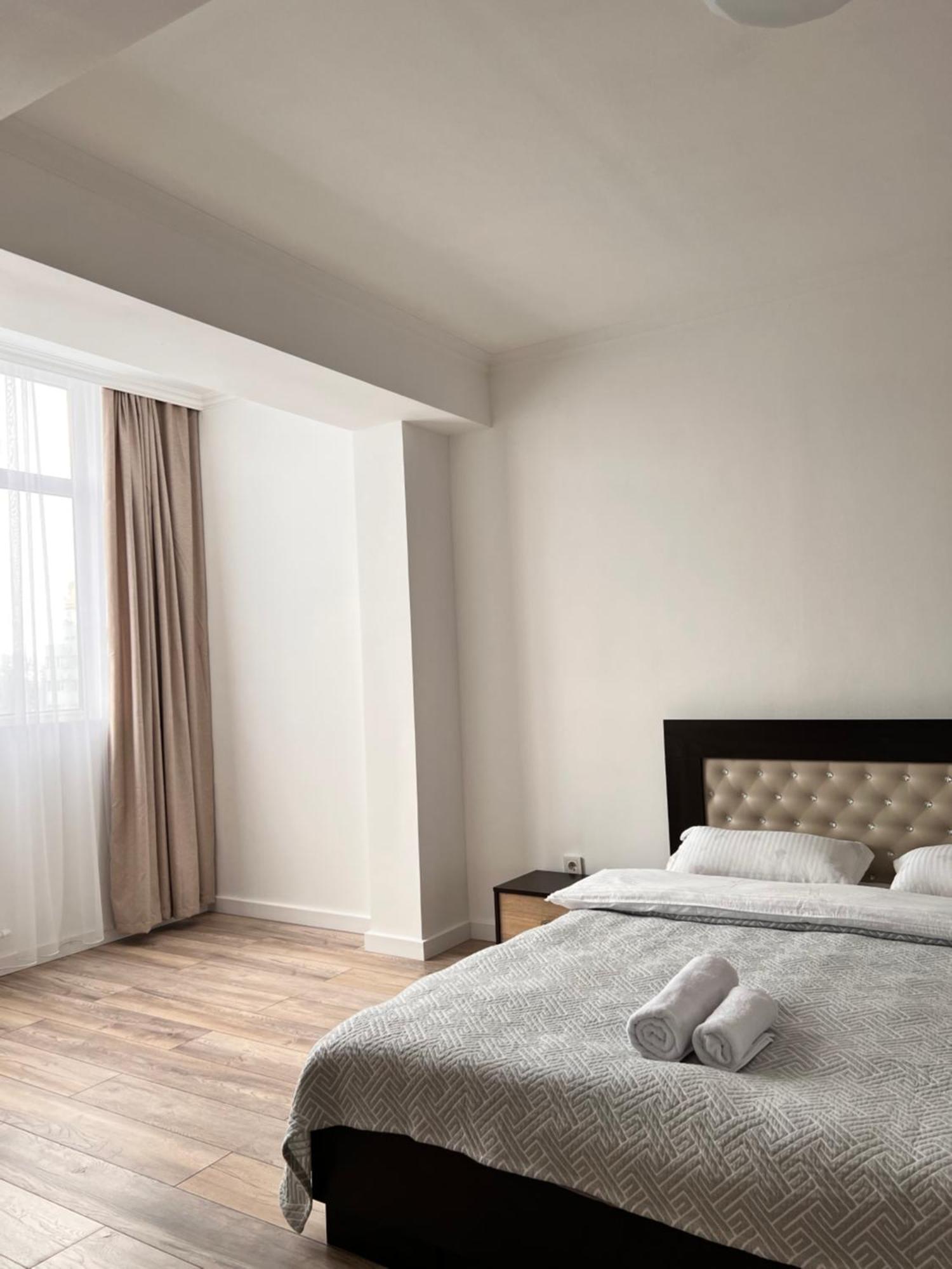 Hyat Apartment ビシュケク エクステリア 写真